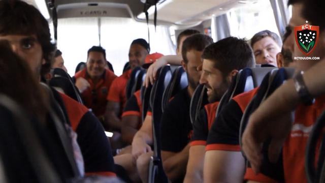 VIDEO. Insolite - Top 14. Bernard Laporte obligerait les joueurs du RCT à écouter une chanson assez spéciale dans le bus