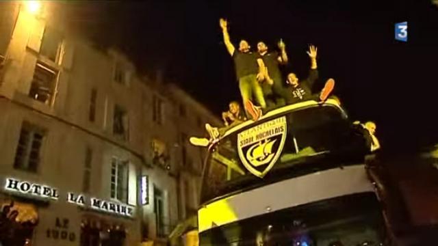 Top 14 - Stade Rochelais. Quand une soirée bien arrosée se termine en barbecue de vélos