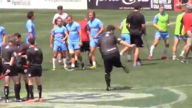 VIDEO. Rugby Amateur #59. Un supporter déguisé en arbitre danse sur LMFAO en pleine partie 