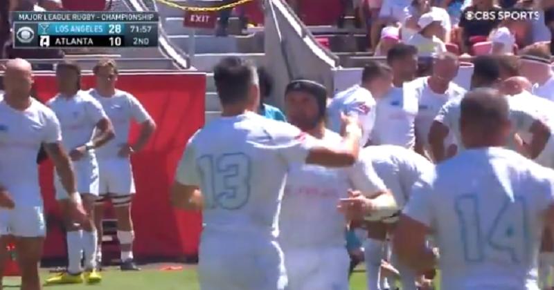 VIDEO. Quand Giteau va caliner son meilleur ami Ashley-Cooper lors de sa (dernière ?) sortie