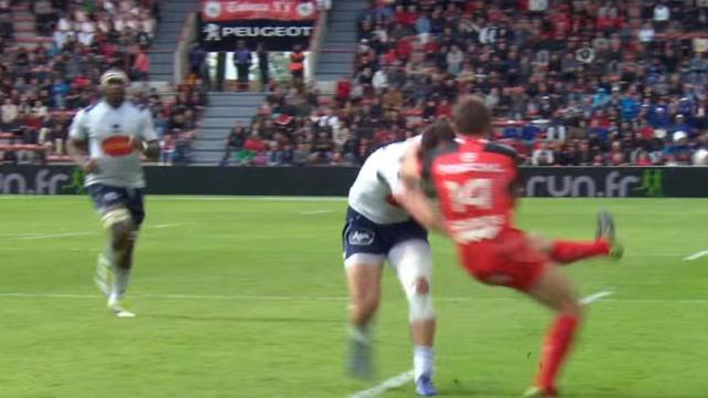 VIDEO. Top 14 - Stade Toulousain : Vincent Clerc se fait punir par Tamaz Mchelidze pour l'essai du SUA