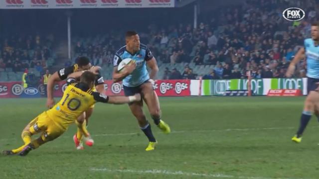 VIDEO. Super Rugby : le superbe essai d'Israel Folau après un tchik-tchak dans un mouchoir de poche