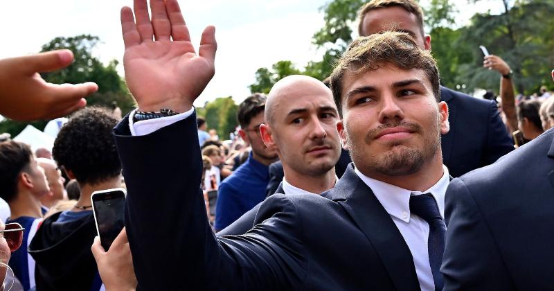 XV de France. Dupont, Penaud et 3 autres Bleus mis à l'honneur lors des World Rugby Awards