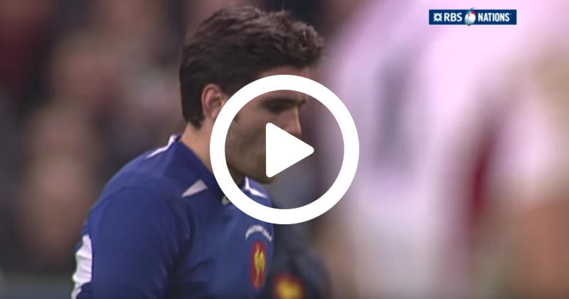 [FLASHBACK] Il y a 15 ans, le XV de France battait l'Angleterre pour le 8e Grand Chelem de son histoire ! [VIDÉO]