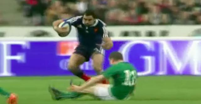 VIDÉO. France - Irlande : Yoann Huget laisse Brian O'Driscoll pour mort sur un superbe tchik tchak