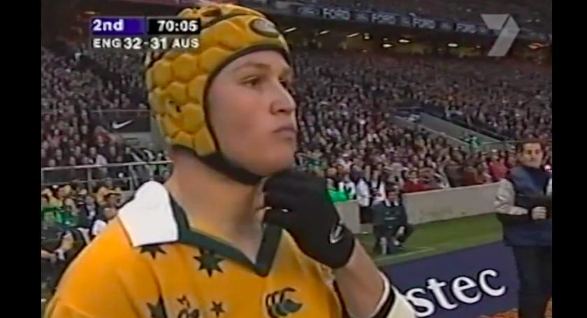 Épaulettes, mitaines, protèges-tibias… Ces gadgets mythiques aujourd’hui disparus du monde du rugby