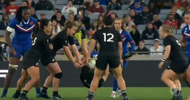 VIDEO. Avez-vous vu comment Vernier et les Bleues ont découpé les Black Ferns en défense ?