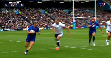 RUGBY. VIDEO. Bielle-Biarrey et Gailleton enflamment Murrayfield pour le premier essai du XV de France !