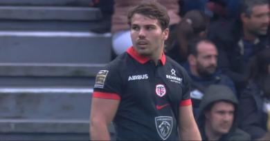 RUGBY. Top 14. Antoine Dupont en 10 : option crédible ou choix par défaut pour le Stade Toulousain ?