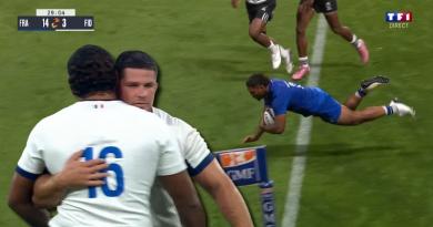 RUGBY. 6 Nations. XV de France. Quelle hiérarchie entre Mauvaka et Marchand ? Galthié a tranché