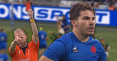 FRANCE RUGBY.  Antoine Dupont sent off against South Africa, his first career red card