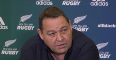 L'entraîneur des All Blacks Steve Hansen en route vers le Japon ?