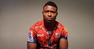 La fusée Aphiwe Dyantyi privée de rugby pendant 4 ans