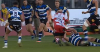 VIDÉO. Premiership : la chistéra à l'aveuglette du pilier John Afoa pour l'essai de Gloucester