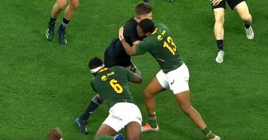 RUGBY.  Impressively, this Springbok should already happen to Antoine Dupont