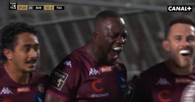 RUGBY. Top 14. UBB. ''Depuis que je suis entraîneur, je n'avais jamais vu ça'', Urios impressionné par cette recrue