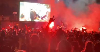 VIDÉO. Sur la Place de la Comédie, les fans et joueurs de Montpellier ont fêté le Brennus