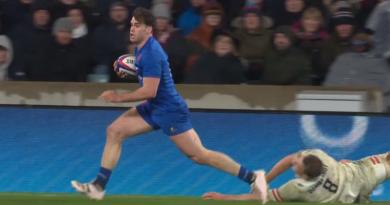 VIDEO. Angleterre - France : Fickou se transforme en Dan Carter et donne un caviar à Penaud !