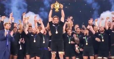 Richie McCaw se mouille pour désigner le futur capitaine des All Blacks