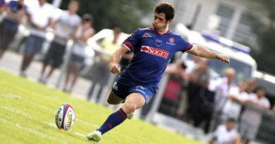 RUGBY. ''À Grenoble, j'ai connu un club familial !'' Valentin Courrent donne son pronostic avant la finale de Pro D2 !