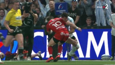 Stade Toulousain : l'expulsion de Zack Holmes pour un plaquage au cou était-elle justifiée ? [VIDEO]