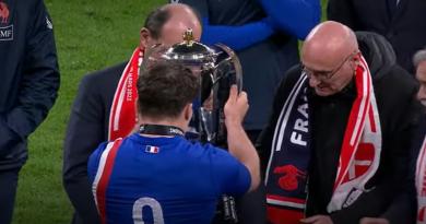 6 Nations. FRANCE. ''Je sais qu'il a fini dans la Seine'' : mais qu'est-il arrivé au trophée du Tournoi ?