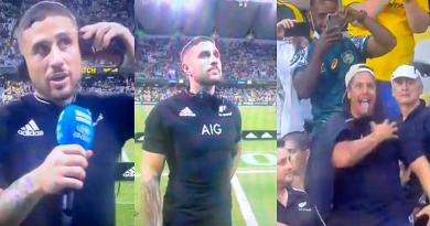 VIDEO. En pleine interview, TJ Perenara arrête tout pour respecter le haka des supporters