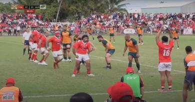 VÍDEOS.  En general indiferencia, Tonga sorprendió a Australia A y anunció los colores del Mundial
