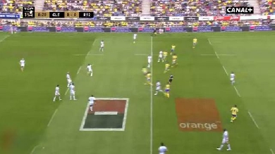 VIDEO. Top 14 - Johan Goosen claque un drop de 56 mètres mais ça ne suffit pas face à la furia clermontoise