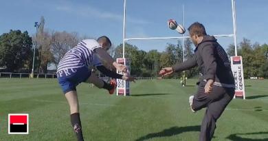 Jonny Wilkinson t'apprend à être un buteur de classe mondiale en moins de 10 min