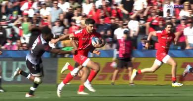 RESUME VIDEO. Injouable Stade Toulousain qui passe 50 pions aux Sharks et rejoint le Leinster en demie !