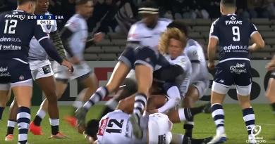 VIDEO. CHAMPIONS CUP. Non mais c'est quoi cette prise de catch de Werner Kok sur Dubié ?!