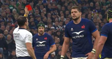 RUGBY. VIDEO. Carton rouge pour Willemse, le XV de France aux abois contre l'Irlande