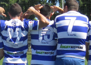 Ils ont décidé de mettre le Rugbynistère sur leurs maillots... Merci à eux !